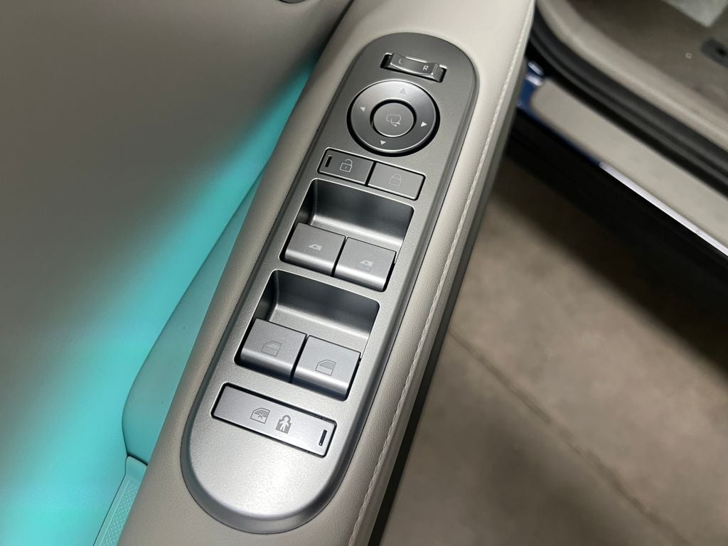 2027 Hyundai Palisade Hybrid Blue SEL Premium 7 Passenger