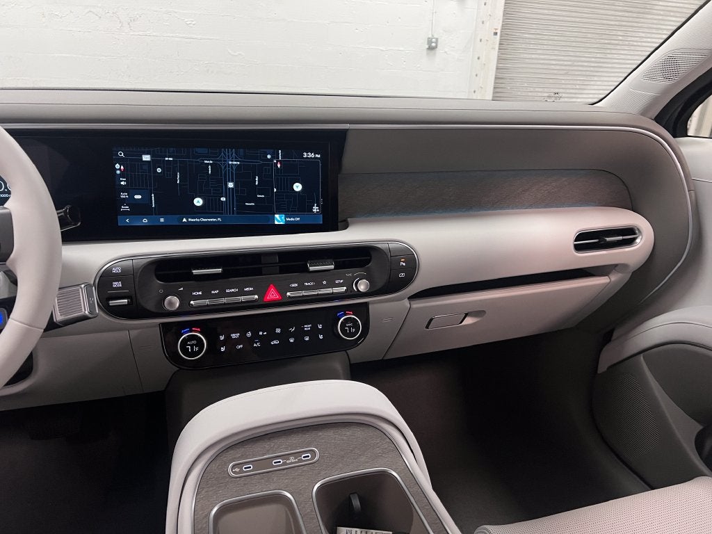 2027 Hyundai Palisade Hybrid Blue SEL Premium 7 Passenger