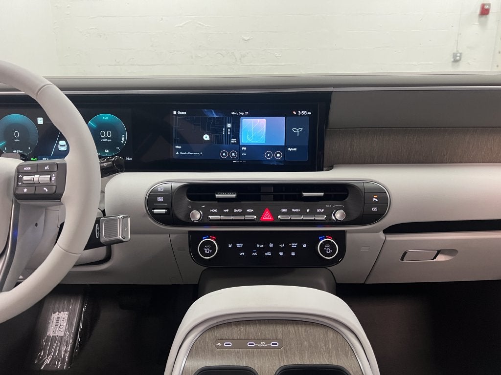 2026 Hyundai Palisade Hybrid Blue SEL 8 Passenger