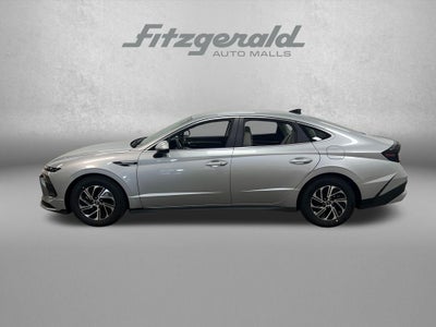 2026 Hyundai Sonata Hybrid Blue
