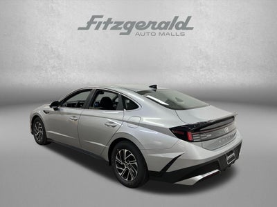 2026 Hyundai Sonata Hybrid Blue