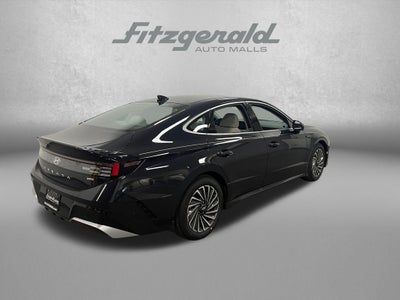2026 Hyundai Sonata Hybrid Limited