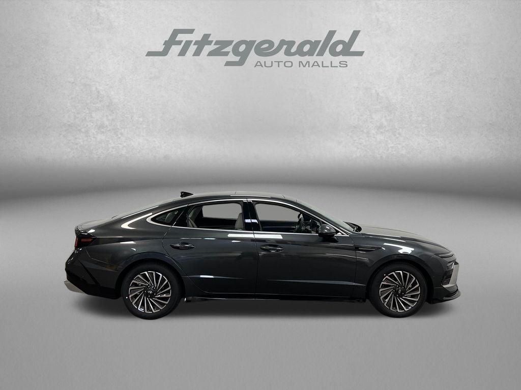 2026 Hyundai Sonata Hybrid Limited