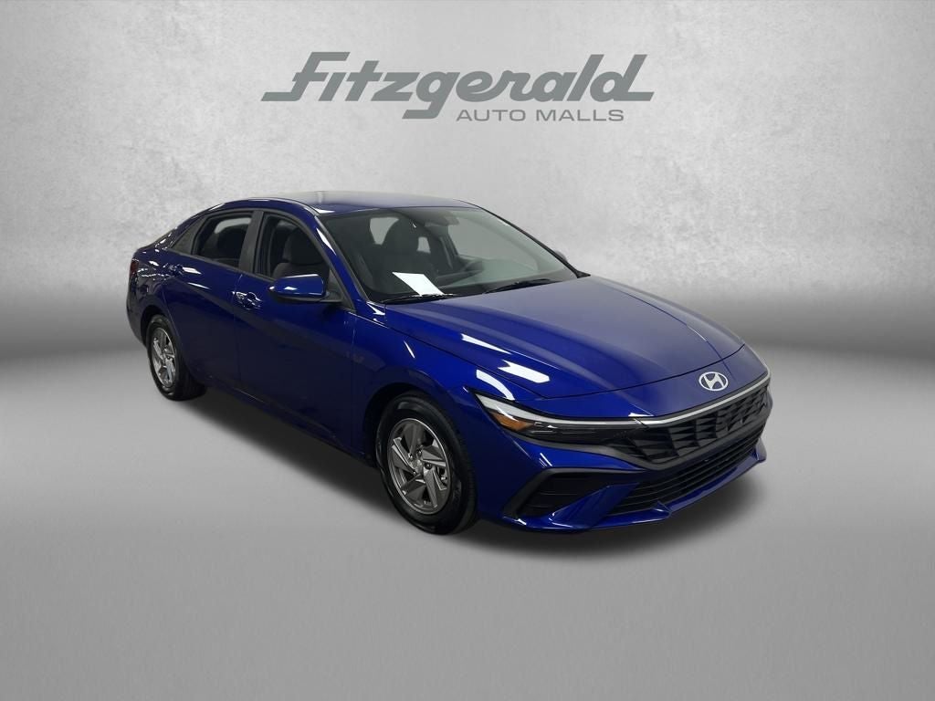 2024 Hyundai Elantra SE