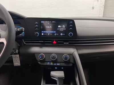 2026 Hyundai Elantra SE