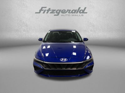 2025 Hyundai Elantra SE