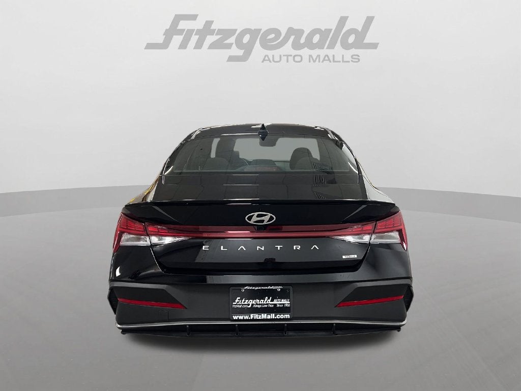 2025 Hyundai Elantra Hybrid SEL Sport