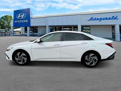2025 Hyundai Elantra SEL Convenience