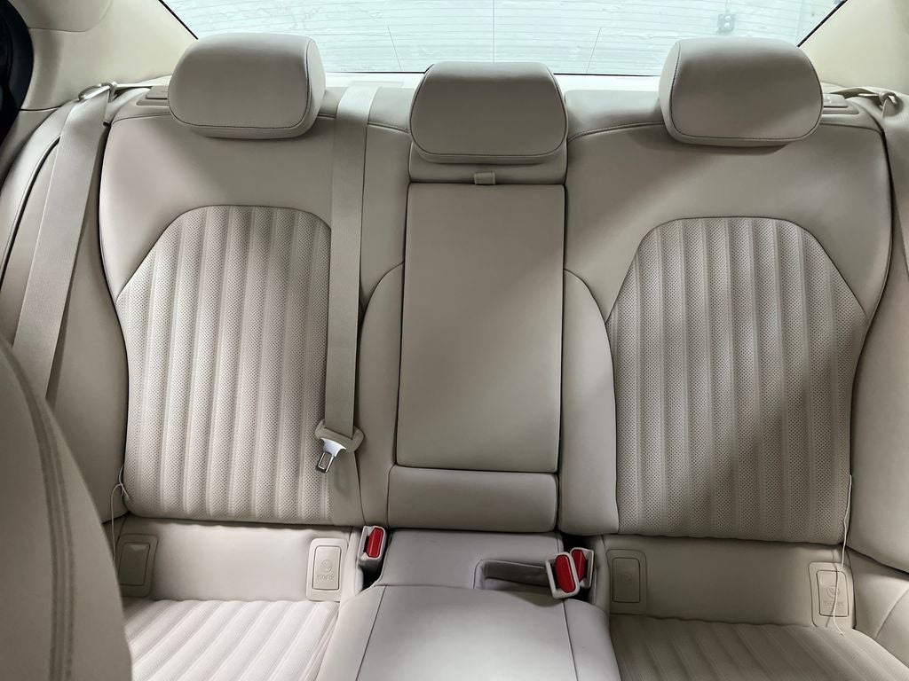 2026 Genesis G70 2.5T Prestige