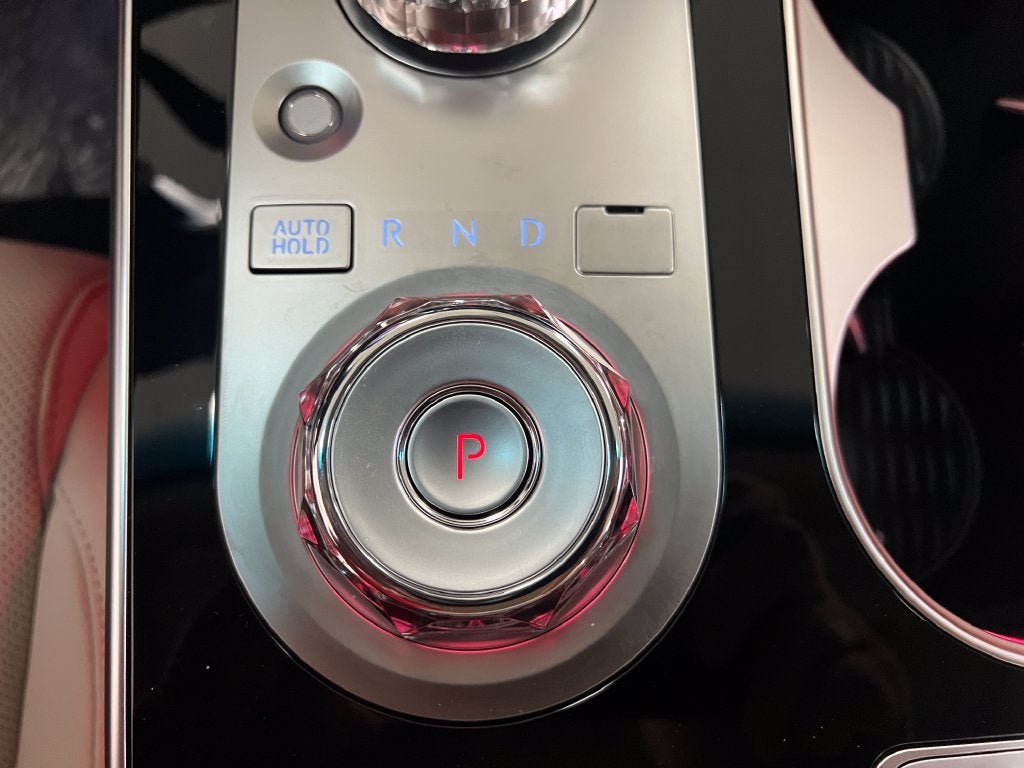 2027 Genesis GV80 2.5T