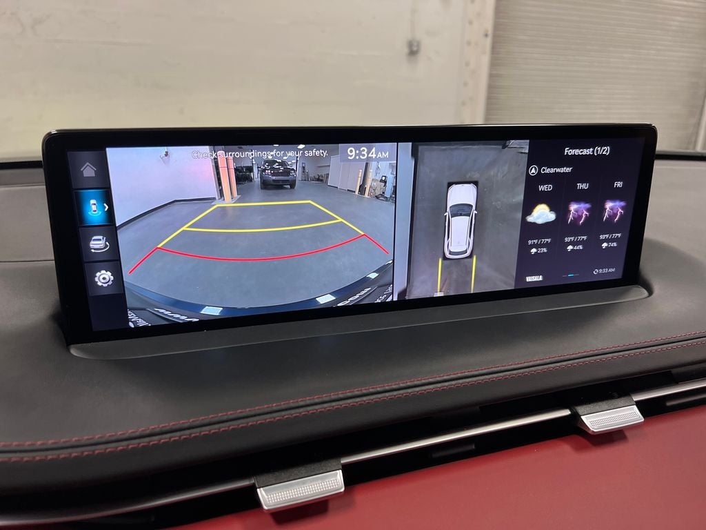 2023 Genesis GV70 2.5T