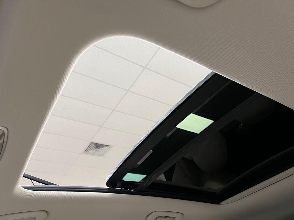 2027 Genesis GV70 2.5T Select