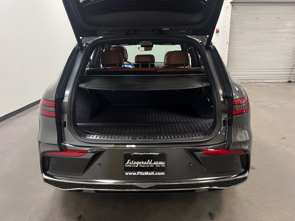 2027 Genesis GV70 2.5T Advanced