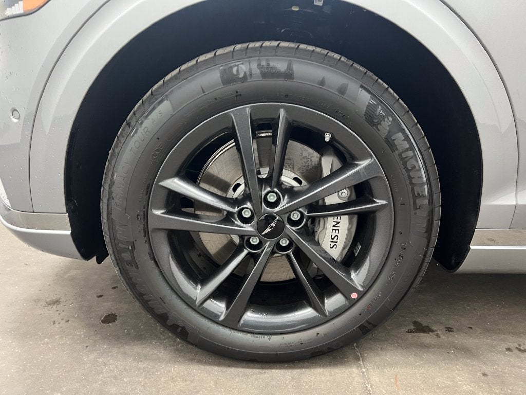2027 Genesis GV70 2.5T Advanced