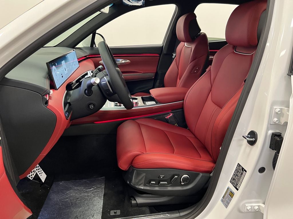 2027 Genesis GV70 2.5T Sport Prestige