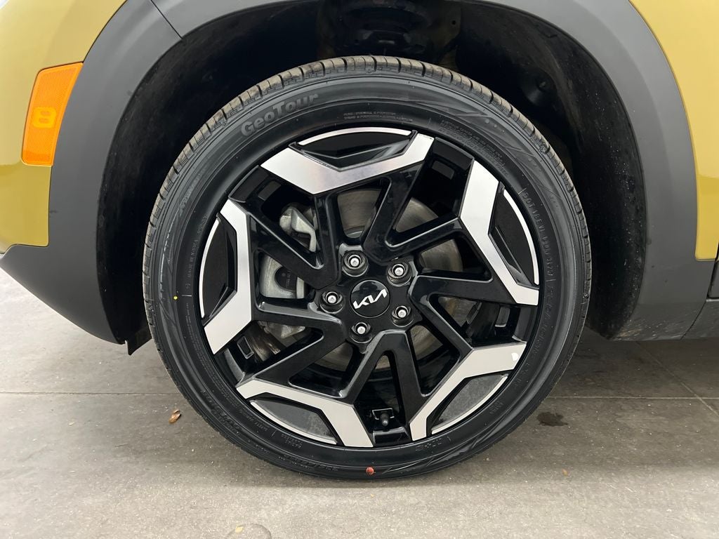 2024 Kia Seltos SX