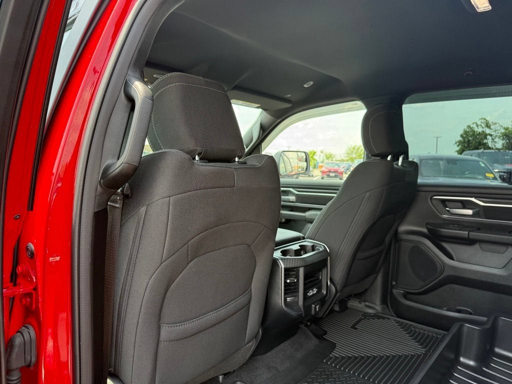 2025 RAM 1500 Big Horn Crew Cab 4x4 6'4" Box