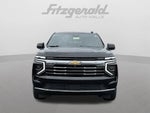 2025 Chevrolet Suburban LT