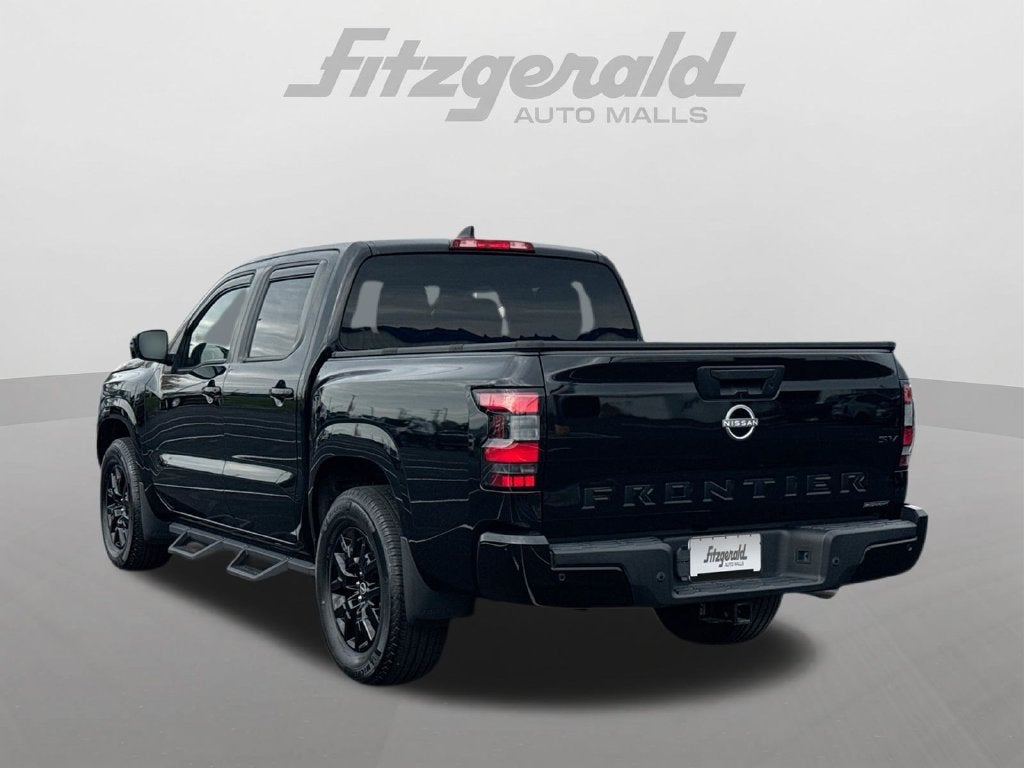 2023 Nissan Frontier Crew Cab SV 4x2