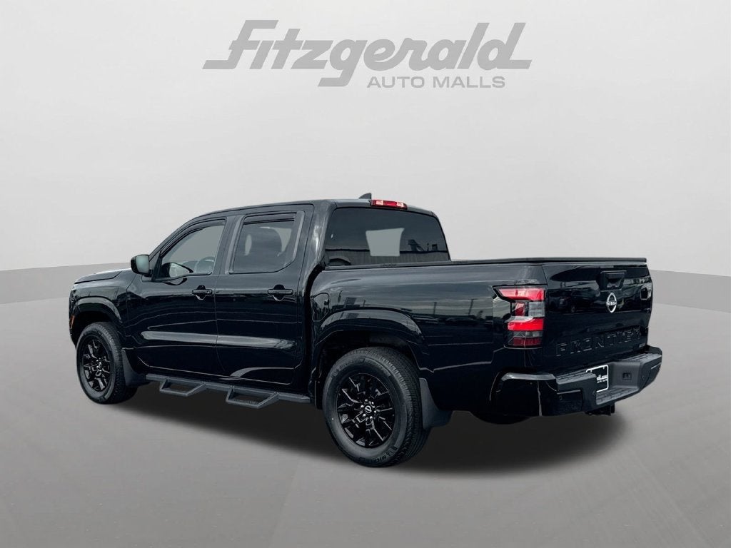 2023 Nissan Frontier Crew Cab SV 4x2