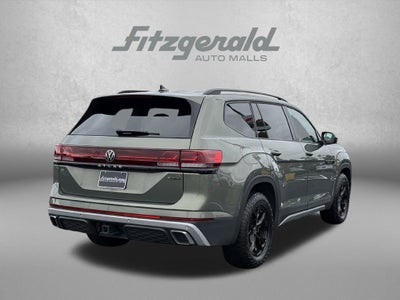 2024 Volkswagen Atlas 2.0T Peak Edition SE w/Technology