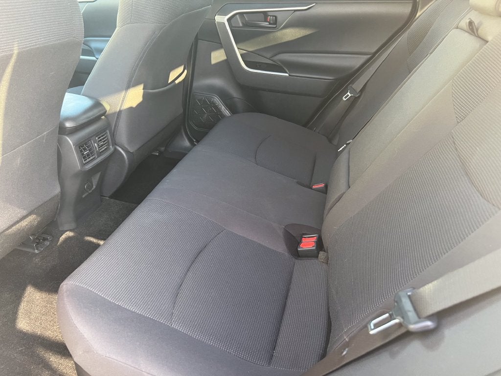 2019 Toyota RAV4 Hybrid LE