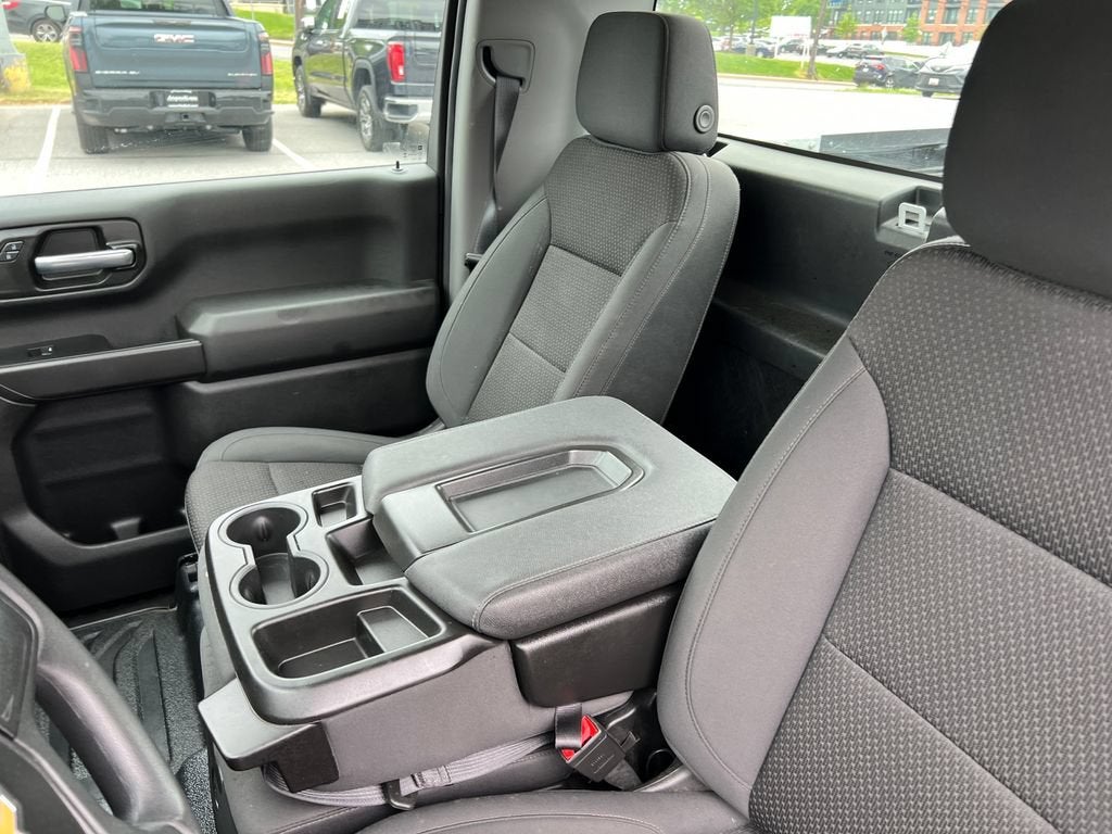 2025 Chevrolet Silverado 1500 WT