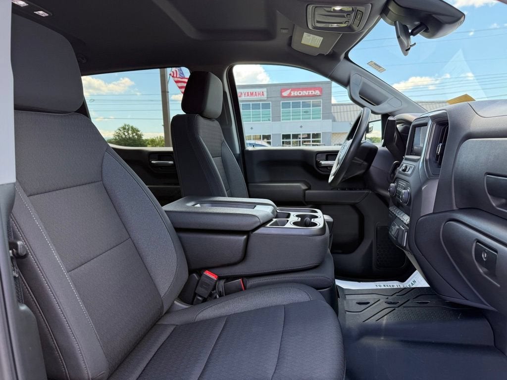 2025 Chevrolet Silverado 1500 Custom Trail Boss