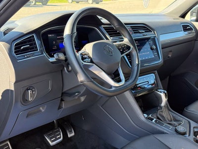 2023 Volkswagen Tiguan 2.0T SE R-Line Black