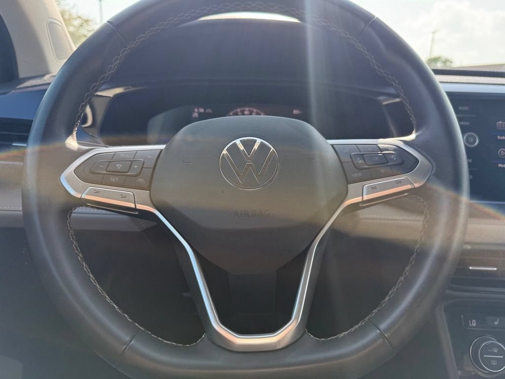 2024 Volkswagen Taos 1.5T SE