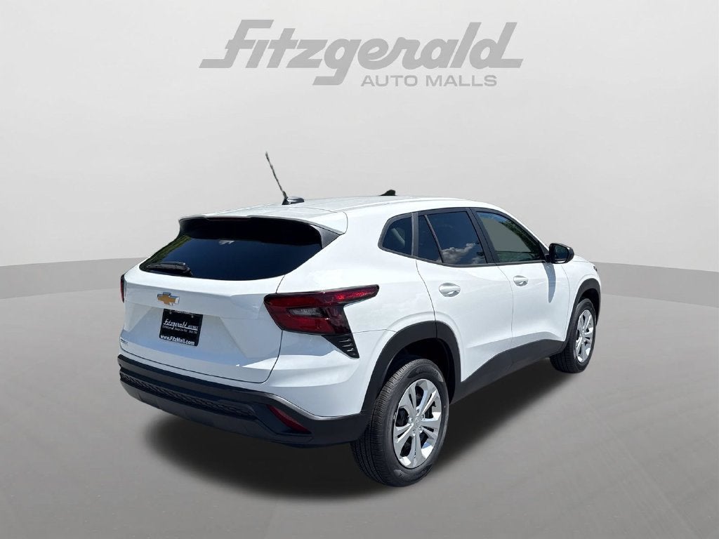 2026 Chevrolet Trax LS