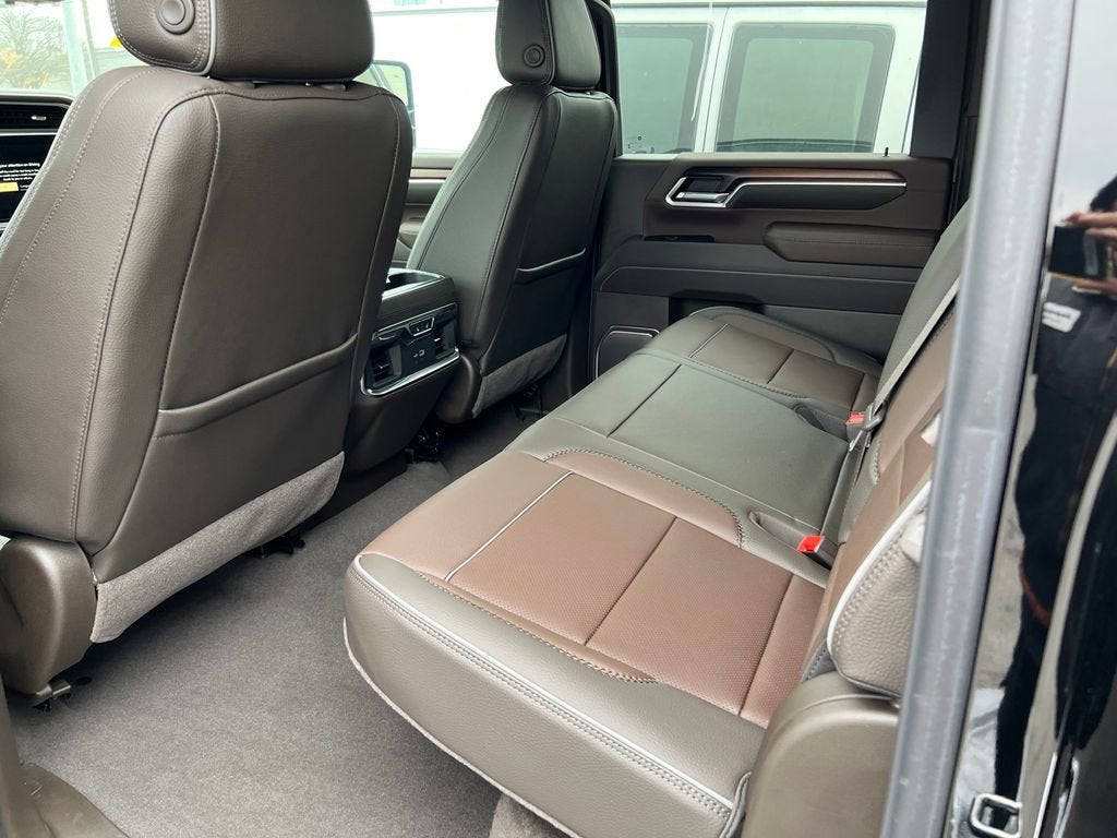 2025 GMC Sierra 2500 HD Denali