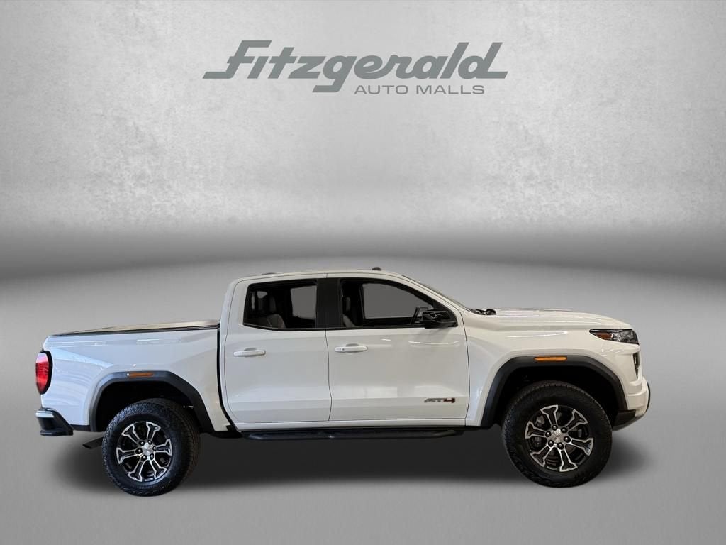 2023 GMC Canyon AT4