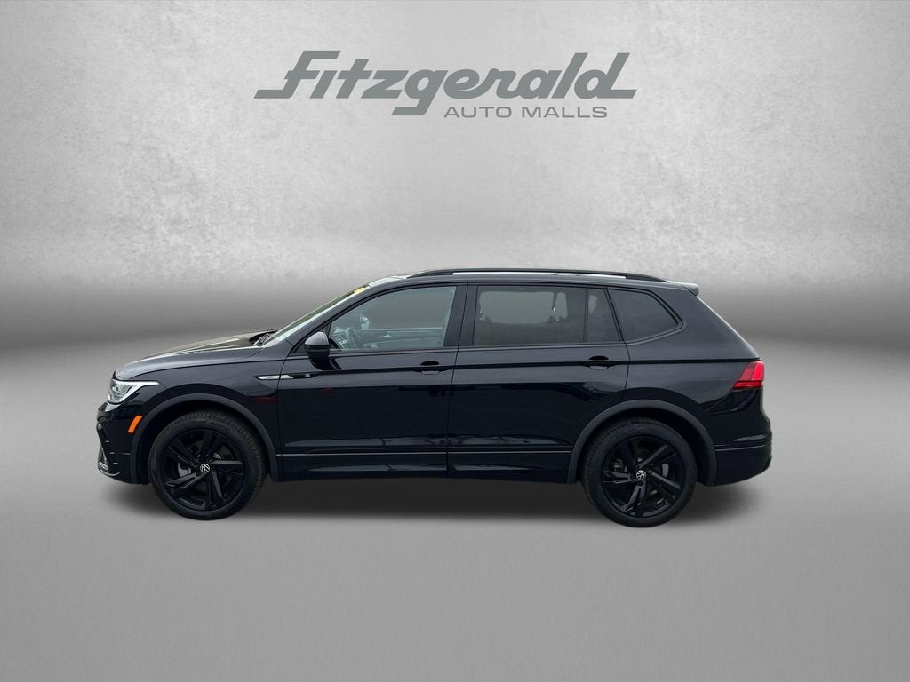 2024 Volkswagen Tiguan SE R-Line Black