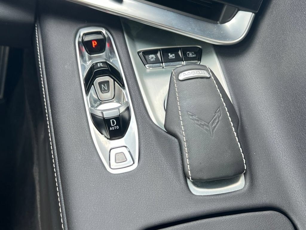 2025 Chevrolet Corvette Stingray 2LT