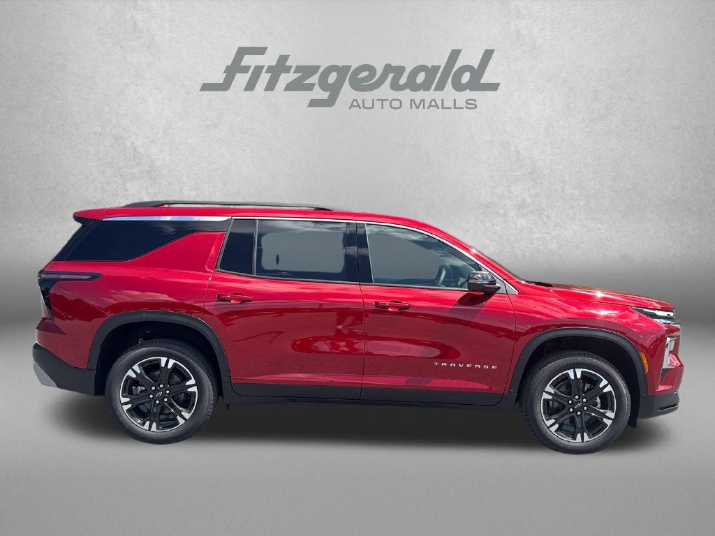 2027 Chevrolet Traverse LT