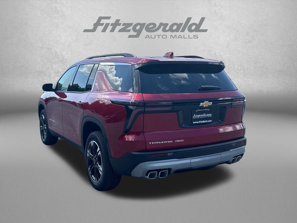 2027 Chevrolet Traverse LT