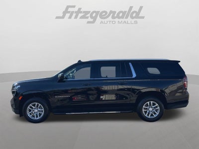 2023 Chevrolet Suburban LT