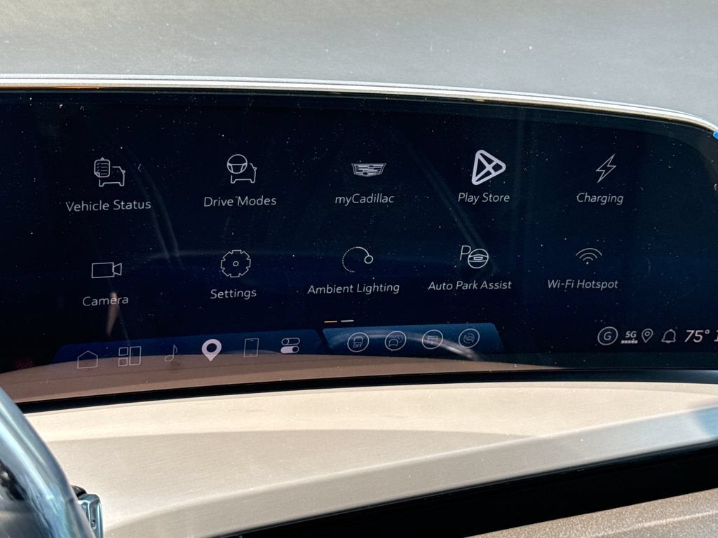 2027 Cadillac VISTIQ Sport