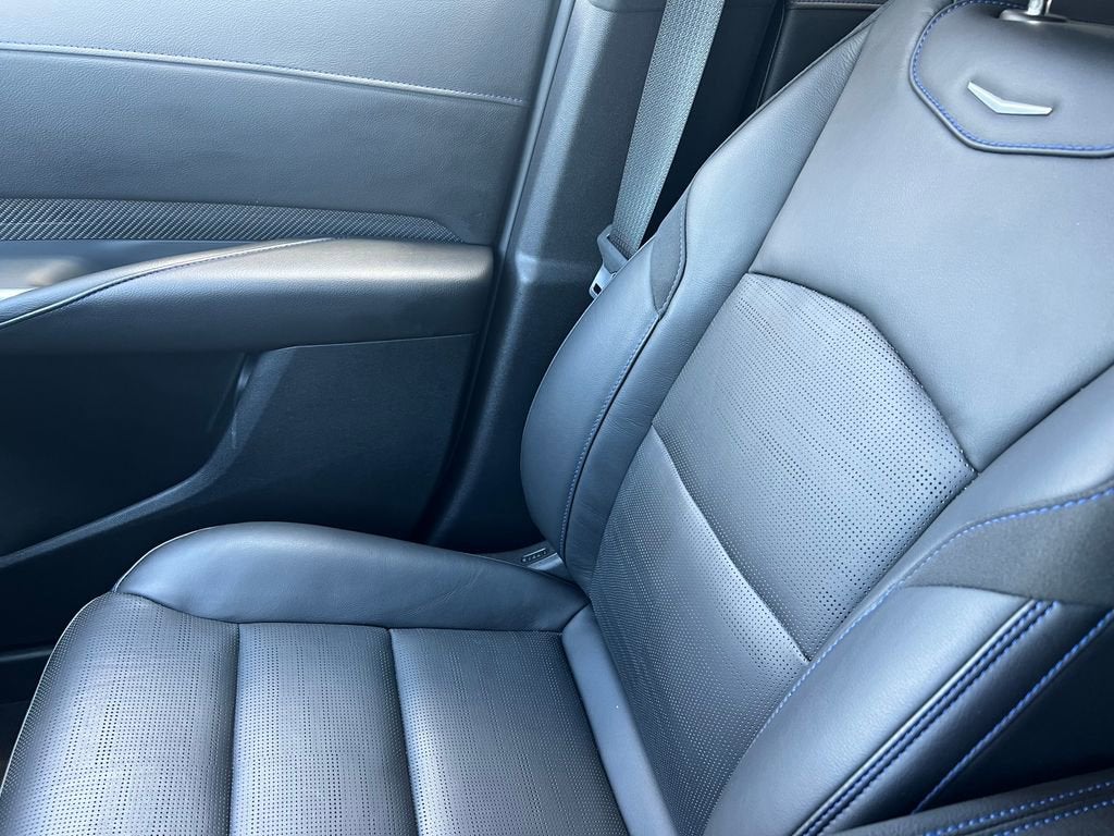 2024 Cadillac XT4 Sport