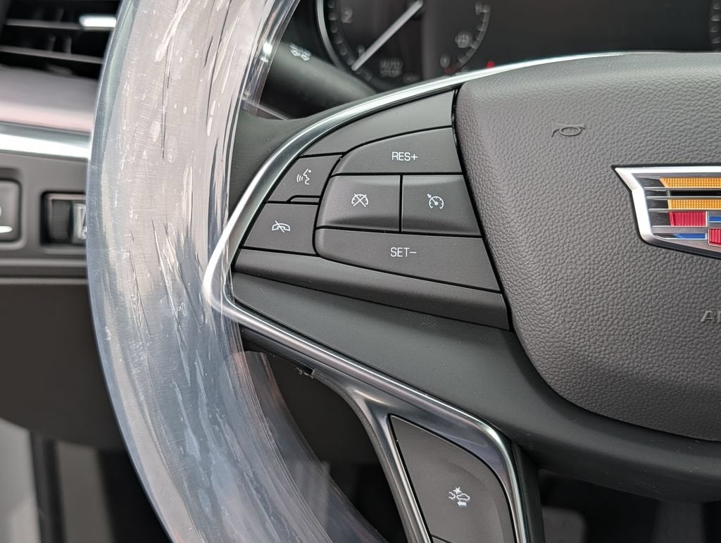 2026 Cadillac XT5 Luxury
