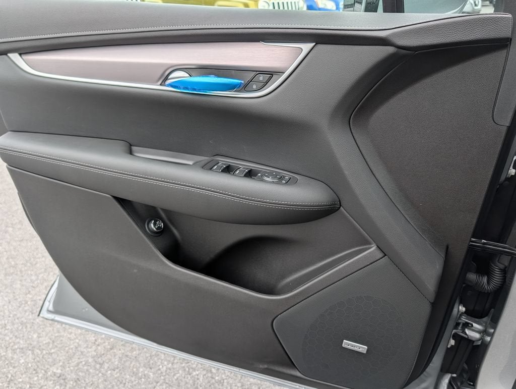 2026 Cadillac XT5 Luxury