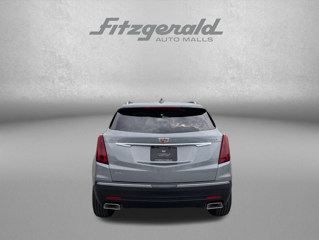 2026 Cadillac XT5 Luxury