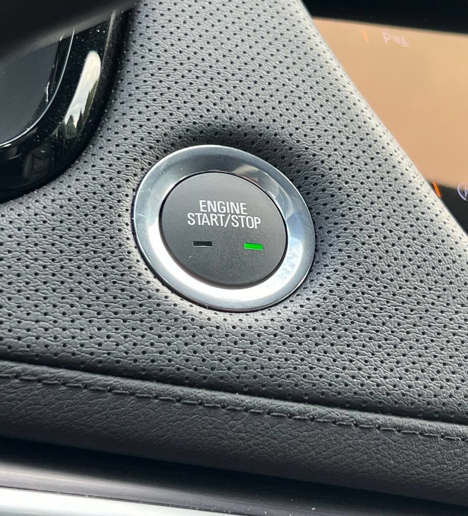 2026 Cadillac XT5 Luxury