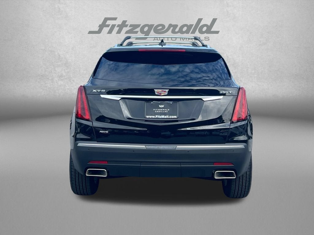 2026 Cadillac XT5 Luxury