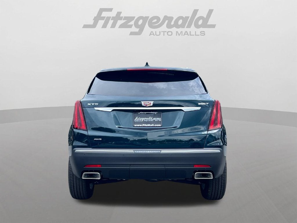 2026 Cadillac XT5 Luxury