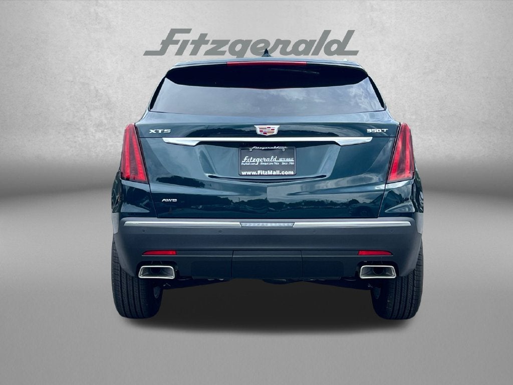 2026 Cadillac XT5 Luxury