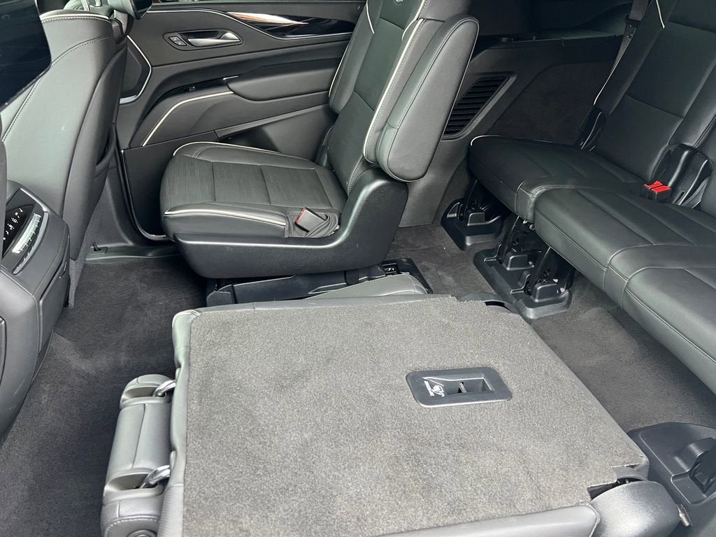 2024 Cadillac Escalade Sport