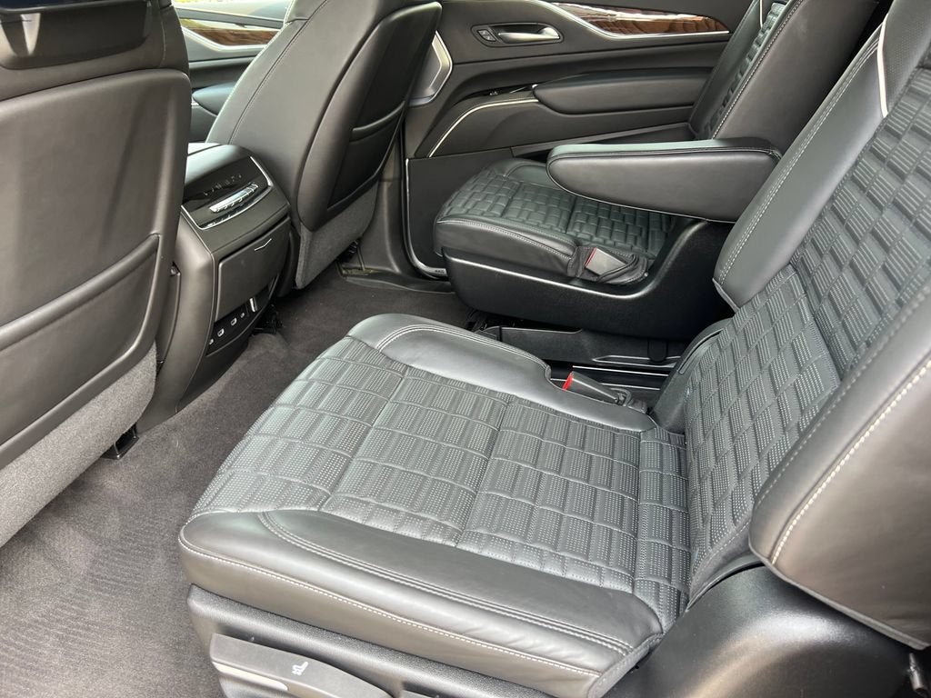 2024 Cadillac Escalade ESV Premium Luxury Platinum