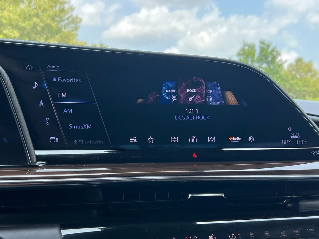 2024 Cadillac Escalade ESV Premium Luxury Platinum